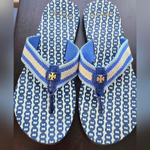 Tory Burch Shoes - Tory Burch Gemini Flip Flops